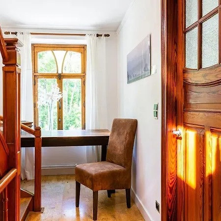 別荘 Mooie Authentieke Woning, *